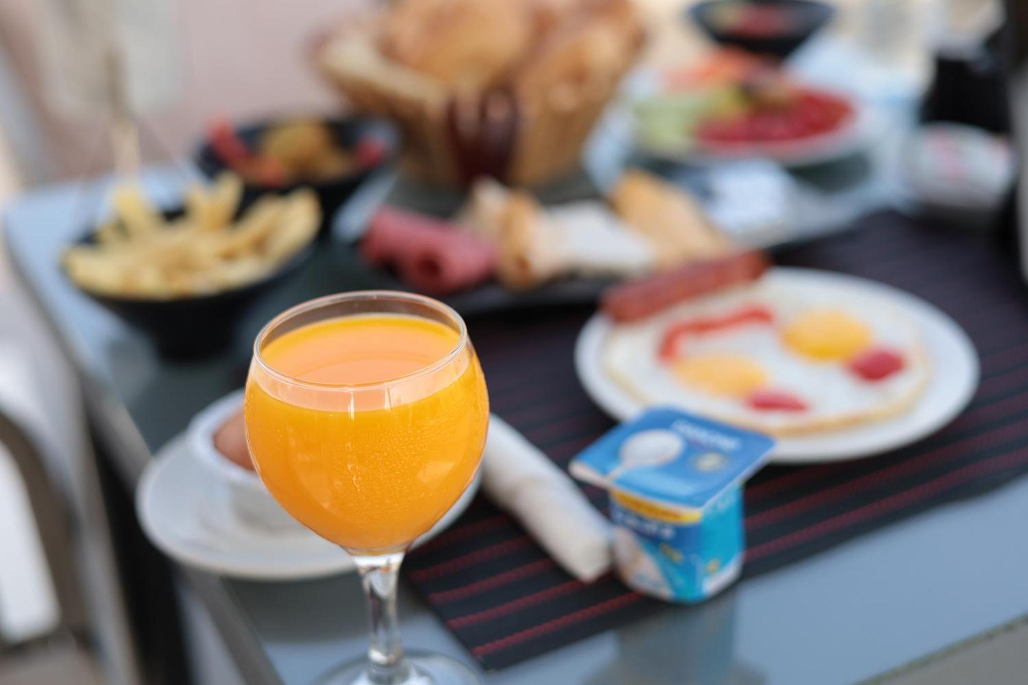 Golden Palm Sunrise Inn Kafrat al Jabal Ngoại thất bức ảnh